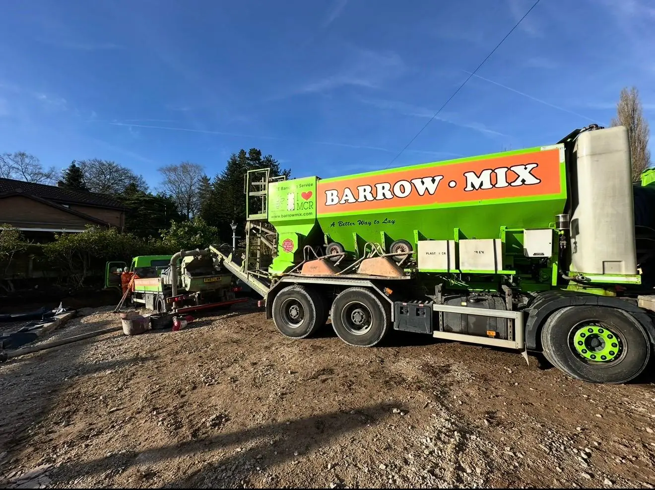 Barrow Mix volumetric wagon setting up at the new-build site near Bowdon